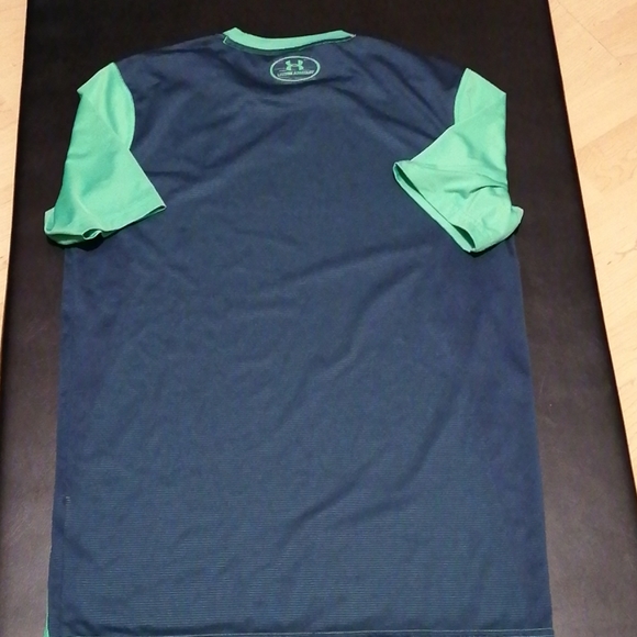 Men shirts under armour - Picture 2 of 3